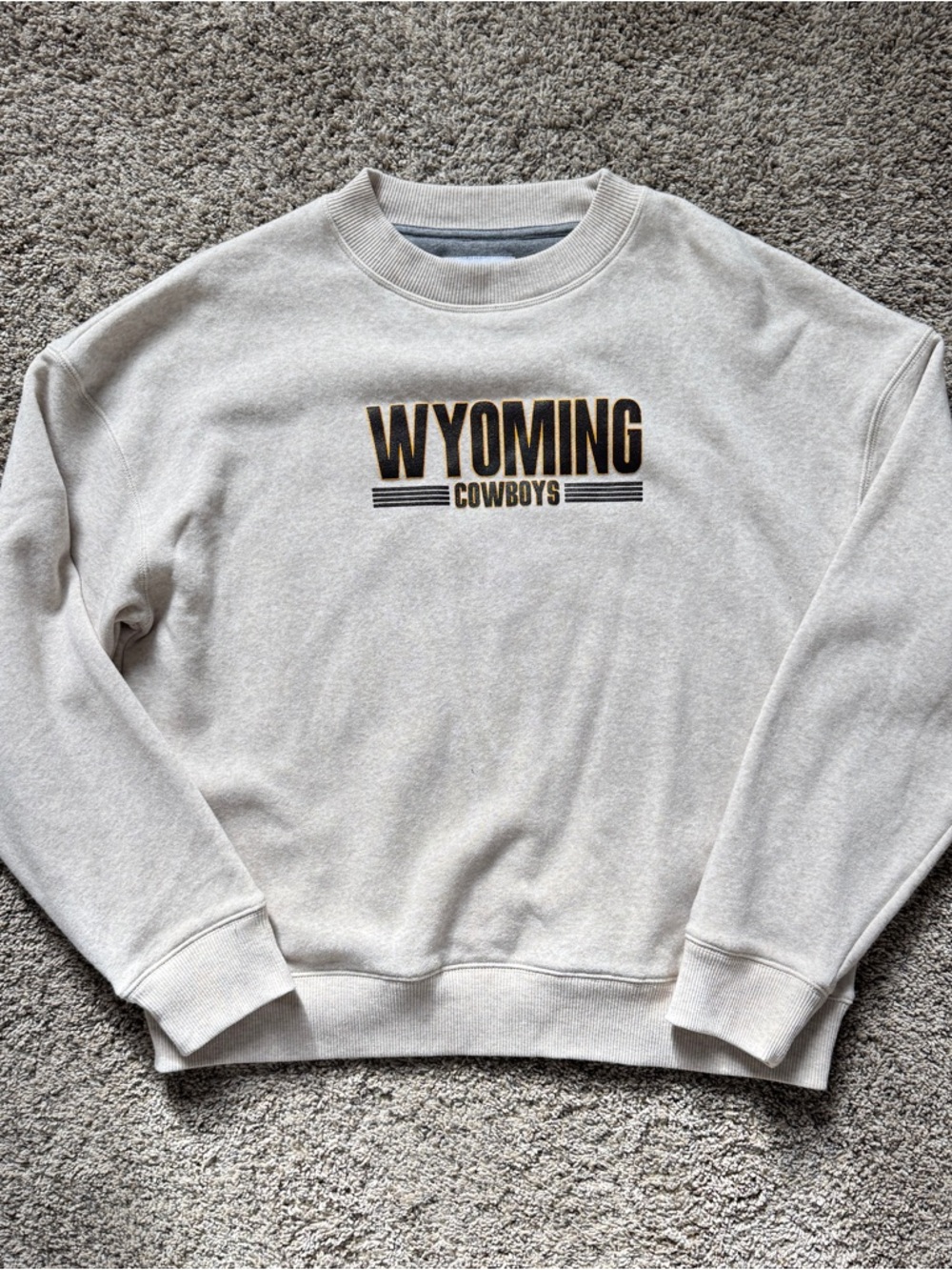 Champion Cream Wyoming Cowboys Crewneck Sweatshirt